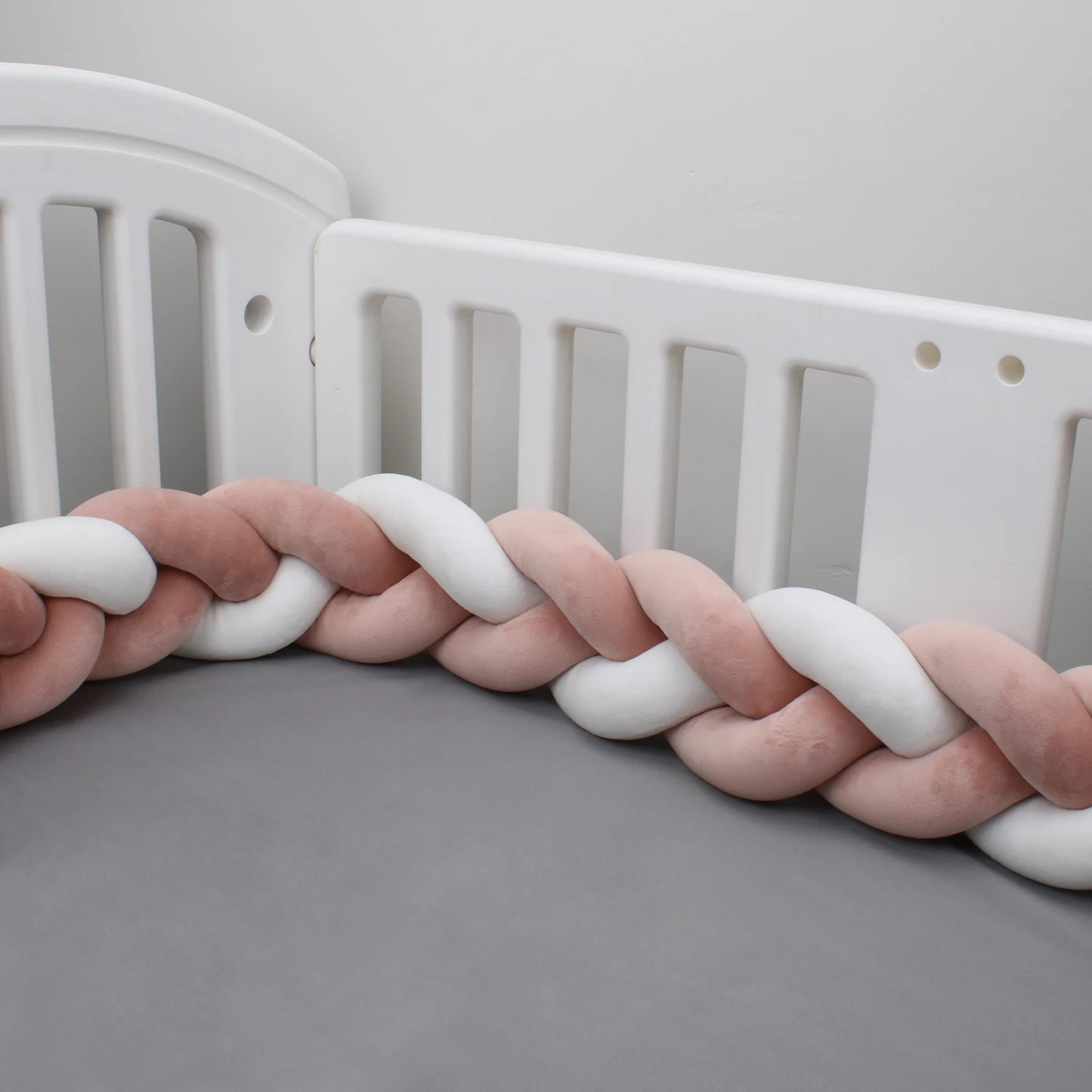 tresse_de_lit_bebe_blanc_pĂȘche