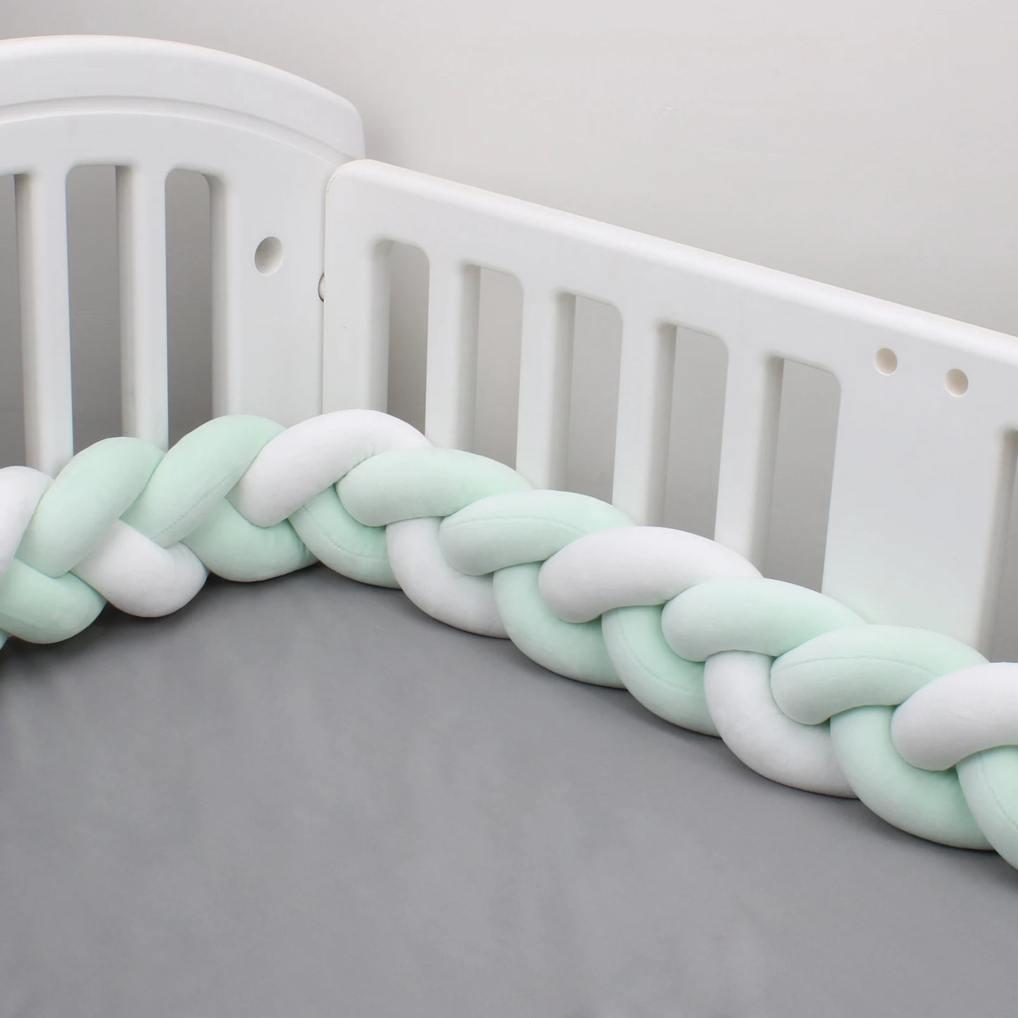 tresse_de_lit_bebe_vert_blanc