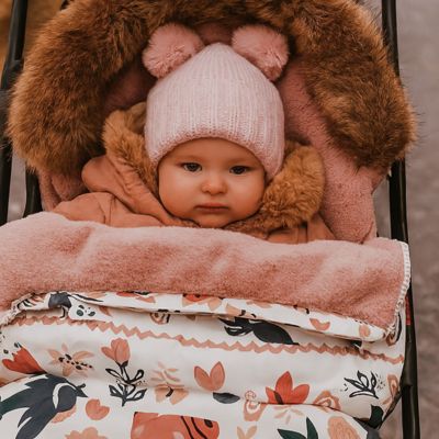 Chancelière poussette fleurie fourrure