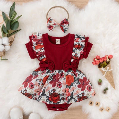 barboteuse bébé fille manches courtes fleurie rouge devant