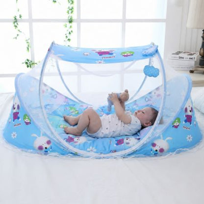 lit moustiquaire bébé lapin bleu sécuritaire