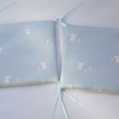 tour_de_lit_coussin_bleu