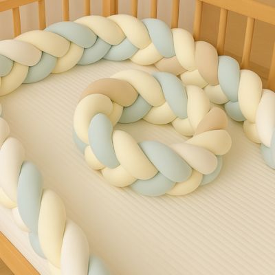 tresse de lit bebe bleu blanc protectrice